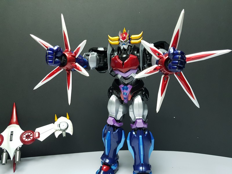 Fewture Model Grendizer  14.jpg