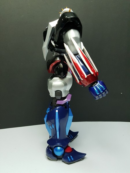 Fewture Model Grendizer  19.jpg