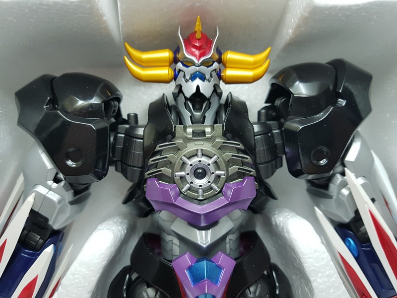 Fewture Model Grendizer  26.jpg