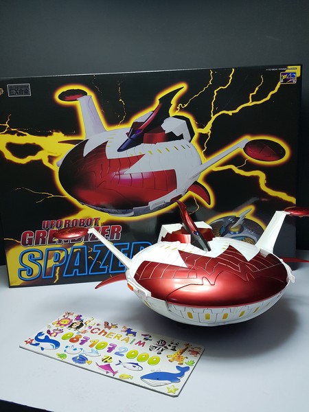 Fewture Model UFO Grendizer 06.jpg