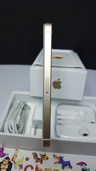 iphone5 se 32gb 18.jpg